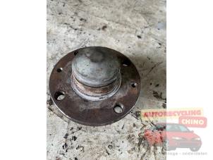 Gebruikte Wiellager achter Fiat Grande Punto (199) 1.4 Prijs € 25,00 Margeregeling aangeboden door Autorecycling Chino B.V.