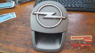 Gebruikte Handgreep Achterklep Opel Agila (B) 1.0 12V Prijs € 30,00 Margeregeling aangeboden door Autorecycling Chino B.V.