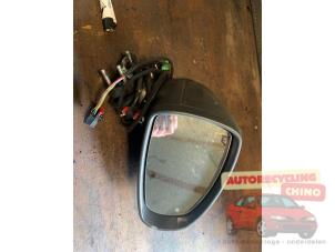 Używane Lusterko zewnetrzne prawe Audi A1 (8X1/8XK) 1.2 TFSI Cena € 90,00 Procedura marży oferowane przez Autorecycling Chino B.V.
