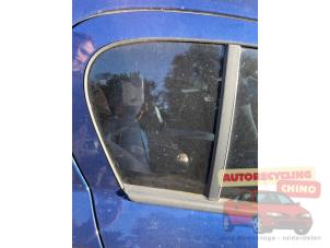 Gebruikte Driehoeks Ruit rechts-achter Opel Astra H (L48) 1.6 16V Twinport Prijs € 40,00 Margeregeling aangeboden door Autorecycling Chino B.V.