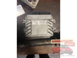 Begagnade Dator, motorstyrning Renault Clio II (BB/CB) 1.4 16V Pris € 75,00 Marginaltabell erbjuds av Autorecycling Chino B.V.