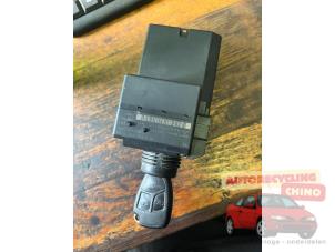 Begagnade Tändningslås + nyckel Mercedes Vito (639.6) 2.2 109 CDI 16V Pris € 300,00 Marginaltabell erbjuds av Autorecycling Chino B.V.