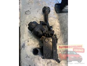 Używane Chlodnica oleju Fiat Punto Evo 1.4 T-Jet 16V Esse Esse Cena € 36,00 Procedura marży oferowane przez Autorecycling Chino B.V.