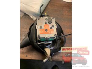 Begagnade Främre säkerhetsbälte, vänster Peugeot Partner (GC/GF/GG/GJ/GK) 1.6 HDI 90 16V Pris € 100,00 Marginaltabell erbjuds av Autorecycling Chino B.V.