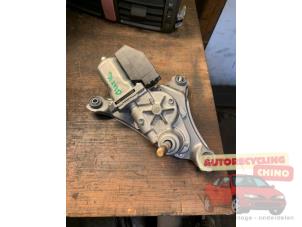 Używane Silnik wycieraczki tylnej Toyota Auris (E15) 2.0 D-4D-F 16V Cena € 35,00 Procedura marży oferowane przez Autorecycling Chino B.V.