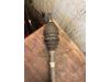 Drivaxel, höger fram från en Opel Zafira (F75) 1.8 16V 2004
