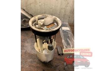 Begagnade Bensinpump Volkswagen Fox (5Z) 1.4 16V Pris € 35,00 Marginaltabell erbjuds av Autorecycling Chino B.V.