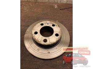 Używane Tarcza hamulcowa tyl Audi A1 (8X1/8XK) 1.4 TFSI 16V 125 Cena € 20,00 Procedura marży oferowane przez Autorecycling Chino B.V.