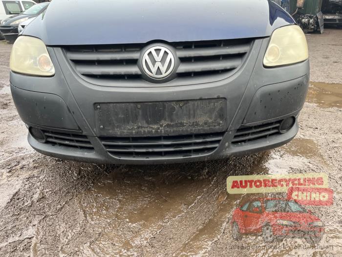Voorbumper van een Volkswagen Fox (5Z) 1.2 2005
