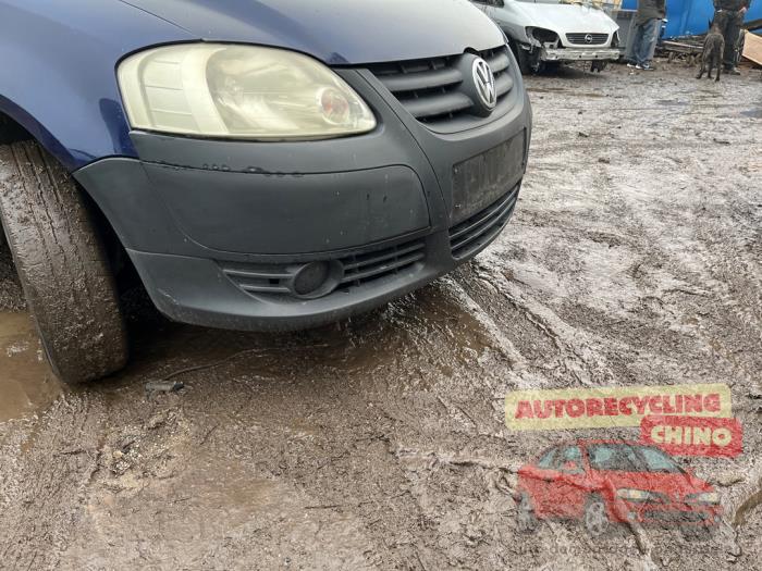 Voorbumper van een Volkswagen Fox (5Z) 1.2 2005