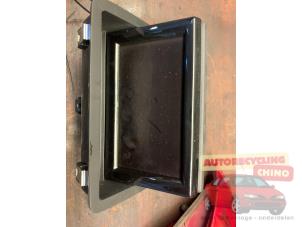 Używane Wyswietlacz jednostki multimedialnej Audi A1 (8X1/8XK) 1.4 TFSI 16V 125 Cena € 200,00 Procedura marży oferowane przez Autorecycling Chino B.V.