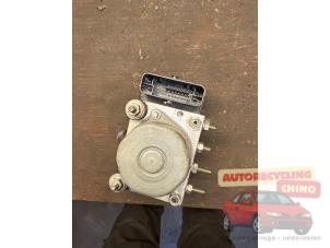 Begagnade ABS-pump Toyota Aygo (B10) 1.0 12V VVT-i Pris € 35,00 Marginaltabell erbjuds av Autorecycling Chino B.V.