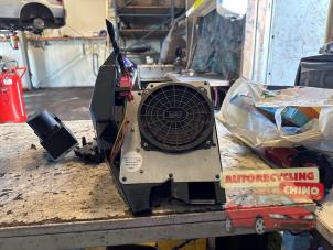 Używane Subwoofer Audi A3 (8L1) 1.6 Cena € 50,00 Procedura marży oferowane przez Autorecycling Chino B.V.