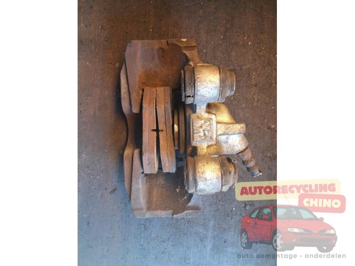 Främre bromsok, höger från en Renault Express/Rapid/Extra 1.1 1987
