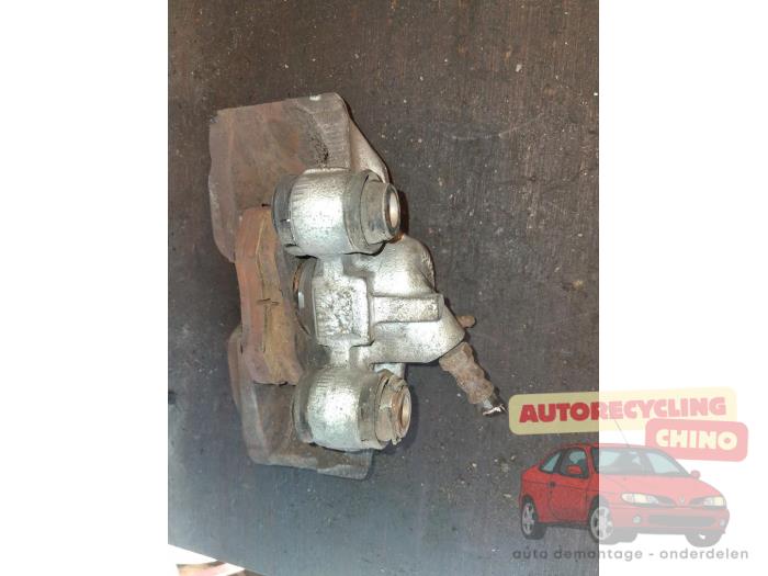 Främre bromsok, höger från en Renault Express/Rapid/Extra 1.1 1987