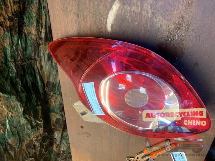 Achterlicht rechts van een Ford Ka II 1.2 2010