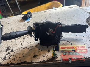 Begagnade Spak, rattstång Renault Vel Satis (BJ) 3.5 V6 24V Autom. Pris € 50,00 Marginaltabell erbjuds av Autorecycling Chino B.V.