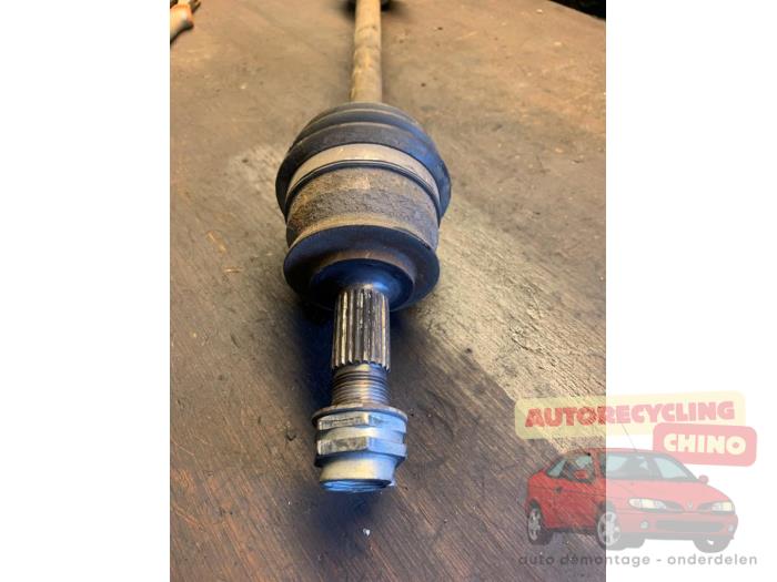 Aandrijfas rechts-voor van een Ford Ka II 1.2 2010