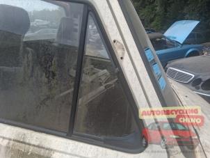 Begagnade Extra fönster, 4-dörrars, höger fram Fiat Ducato Pris € 50,00 Marginaltabell erbjuds av Autorecycling Chino B.V.