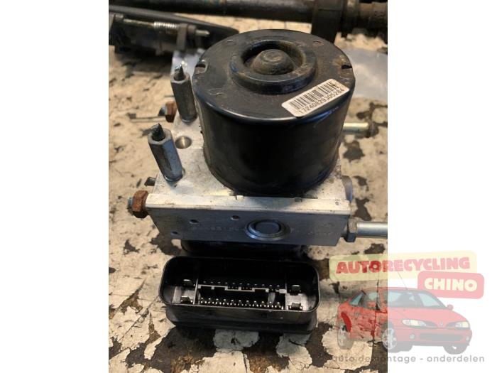 ABS-pump från en Chevrolet Matiz (M200) 0.8 S,SE 2008