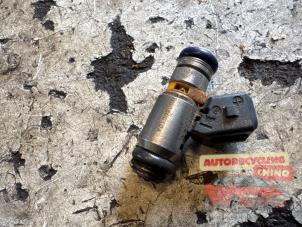 Gebruikte Injector (benzine injectie) Ford Ka II 1.2 Prijs € 25,00 Margeregeling aangeboden door Autorecycling Chino B.V.