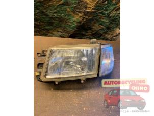 Gebruikte Koplamp links Subaru Forester (SF) 2.0 16V Prijs € 60,00 Margeregeling aangeboden door Autorecycling Chino B.V.