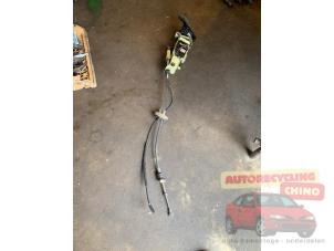 Używane Dzwignia wyboru automatycznej skrzyni biegów Mercedes Sprinter 3,5t (906.63) 311 CDI 16V Cena € 250,00 Procedura marży oferowane przez Autorecycling Chino B.V.