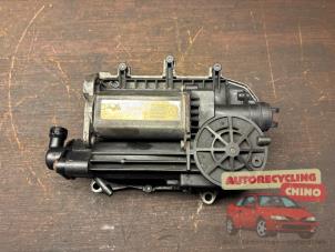 Gebruikte Koppelingsactuator Opel Corsa C (F08/68) 1.2 16V Prijs € 225,00 Margeregeling aangeboden door Autorecycling Chino B.V.