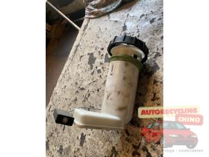 Gebruikte Benzinepomp Peugeot 106 II 1.1 XN,XR,XT,Accent Prijs € 45,00 Margeregeling aangeboden door Autorecycling Chino B.V.