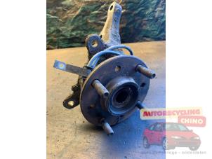 Używane Sworzen lewy przód Mitsubishi Carisma 1.6i 16V Cena € 35,00 Procedura marży oferowane przez Autorecycling Chino B.V.