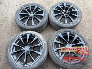 Używane Zestaw felg sportowych + opony Volkswagen Polo V (6R) 1.2 TDI 12V BlueMotion Cena € 400,00 Procedura marży oferowane przez Autorecycling Chino B.V.