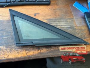 Gebruikte Driehoeks Ruit rechts-voor Seat Leon (1P1) 1.9 TDI 105 Prijs € 30,00 Margeregeling aangeboden door Autorecycling Chino B.V.