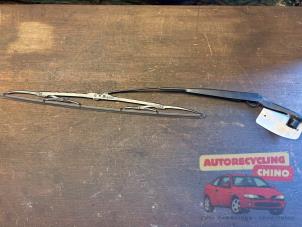 Gebruikte Ruitenwisserblad Chrysler 300 C 3.5 V6 24V Prijs € 24,50 Margeregeling aangeboden door Autorecycling Chino B.V.