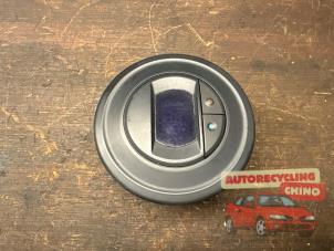 Begagnade Värmekontrollpanel Renault Espace (JK) 2.0 16V Turbo Pris € 15,00 Marginaltabell erbjuds av Autorecycling Chino B.V.