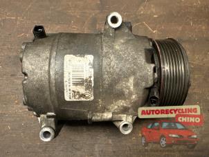 Begagnade Luftkonditioneringspump Renault Espace (JK) 2.0 16V Turbo Pris € 95,00 Marginaltabell erbjuds av Autorecycling Chino B.V.