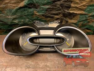 Gebruikte Kilometerteller KM Renault Clio IV (5R) 1.5 dCi 90 FAP Prijs € 100,00 Margeregeling aangeboden door Autorecycling Chino B.V.