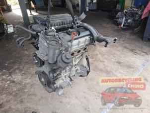 Używane Silnik Skoda Fabia II Combi 1.6i 16V Cena € 400,00 Procedura marży oferowane przez Autorecycling Chino B.V.