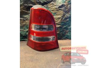 Używane Tylne swiatlo pozycyjne lewe Mercedes A (W168) 1.4 A-140 Cena € 25,00 Procedura marży oferowane przez Autorecycling Chino B.V.