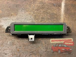 Używane Wyswietlacz wewnetrzny Mazda 5 (CR19) 2.0i 16V Cena € 24,95 Procedura marży oferowane przez Autorecycling Chino B.V.