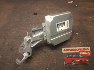 Begagnade Start/stopp-dator Toyota Yaris II (P9) 1.33 16V Dual VVT-I Pris € 30,00 Marginaltabell erbjuds av Autorecycling Chino B.V.