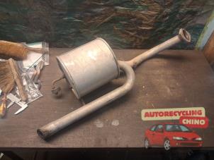 Gebruikte Uitlaat Einddemper Toyota Yaris II (P9) 1.33 16V Dual VVT-I Prijs € 40,00 Margeregeling aangeboden door Autorecycling Chino B.V.