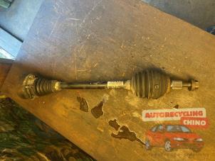 Begagnade Drivaxel, vänster fram Audi A3 Sportback (8PA) 1.6 FSI 16V Pris € 35,00 Marginaltabell erbjuds av Autorecycling Chino B.V.