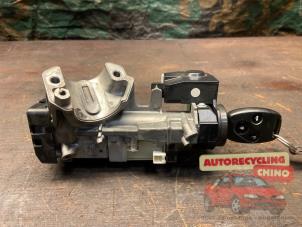 Begagnade Tändningslås + nyckel Honda Accord (CL/CN) 2.0 i-VTEC 16V Pris € 75,00 Marginaltabell erbjuds av Autorecycling Chino B.V.