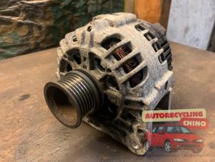 Begagnade Dynamo Seat Ibiza IV (6J5) 1.4 16V Pris € 35,00 Marginaltabell erbjuds av Autorecycling Chino B.V.