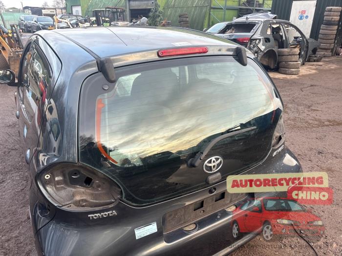 Bakruta från en Toyota Aygo (B10) 1.0 12V VVT-i 2009