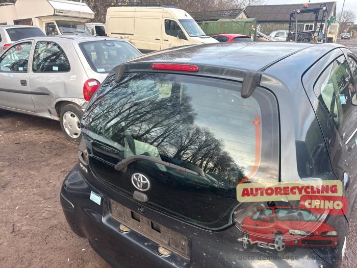 Bakruta från en Toyota Aygo (B10) 1.0 12V VVT-i 2009