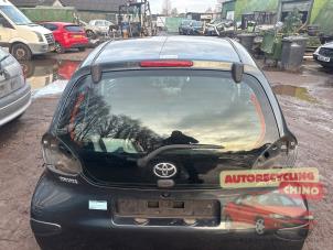 Begagnade Bakruta Toyota Aygo (B10) 1.0 12V VVT-i Pris € 75,00 Marginaltabell erbjuds av Autorecycling Chino B.V.