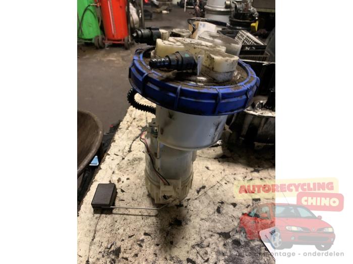 Bensinpump från en Toyota Aygo (B10) 1.0 12V VVT-i 2009