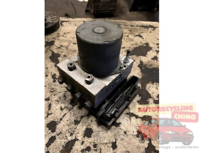 ABS-pump från en Toyota Aygo (B10) 1.0 12V VVT-i 2009