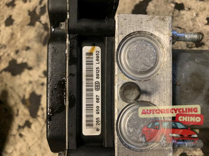 ABS-pump från en Toyota Aygo (B10) 1.0 12V VVT-i 2009